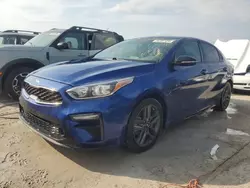 Carros salvage para piezas a la venta en subasta: 2020 KIA Forte GT Line