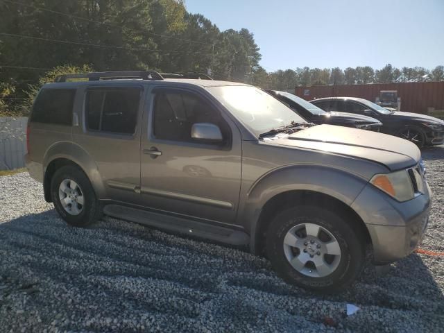 2006 Nissan Pathfinder LE