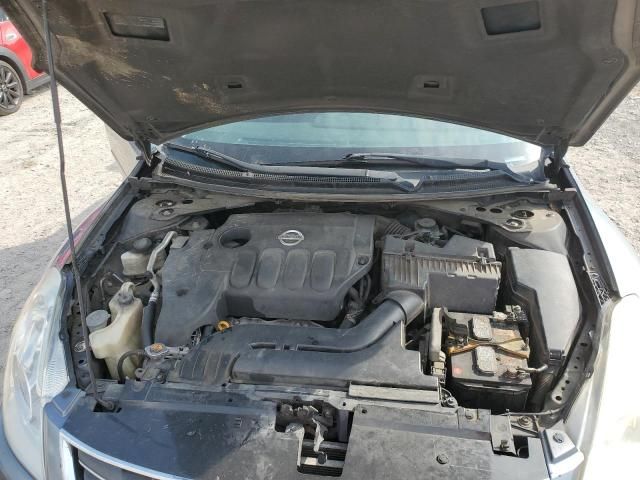 2011 Nissan Altima Base