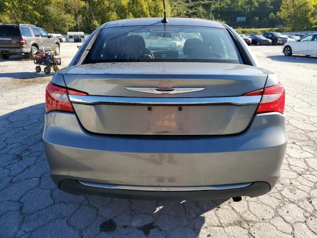 2013 Chrysler 200 Touring