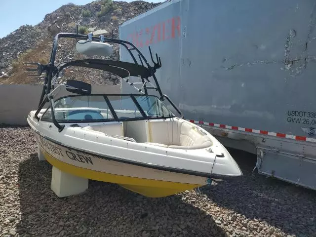 2001 MB Boat