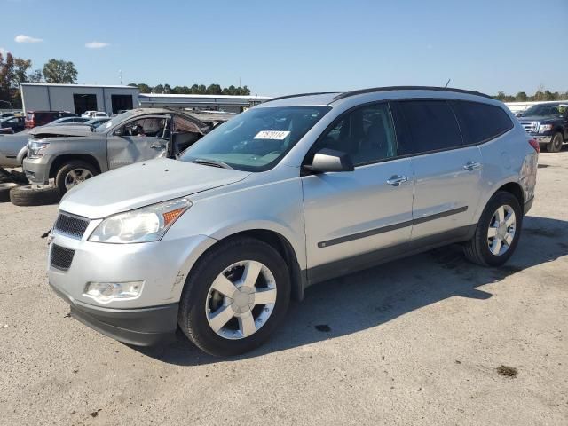 2010 Chevrolet Traverse LS