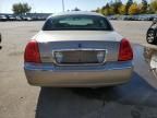 2007 Lincoln Town Car Signature Long Wheelbase