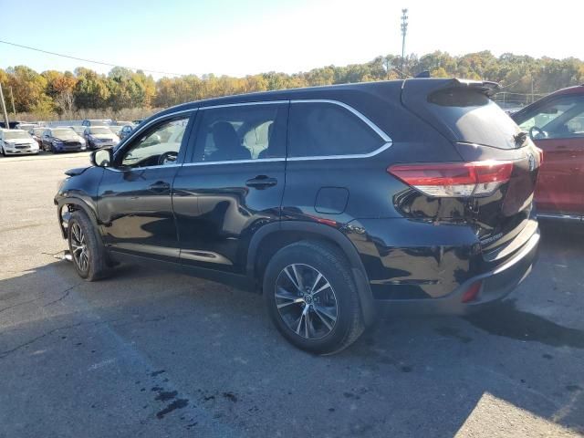 2019 Toyota Highlander LE