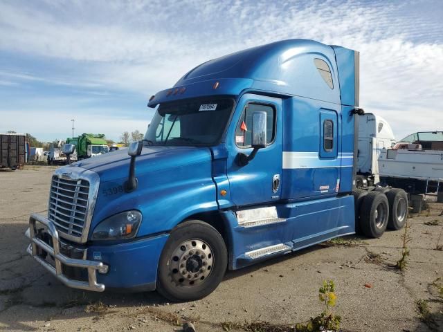 2016 Freightliner Cascadia 125