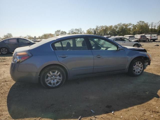 2010 Nissan Altima Base