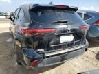 2020 Toyota Highlander L