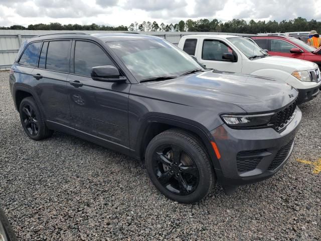 2023 Jeep Grand Cherokee Laredo