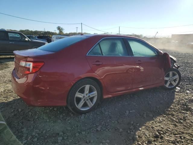 2014 Toyota Camry Hybrid