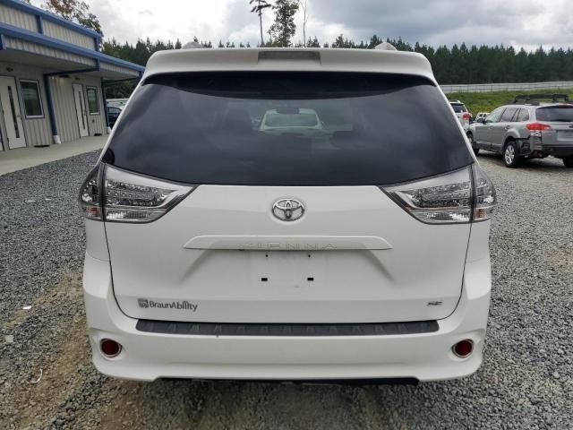 2014 Toyota Sienna Sport