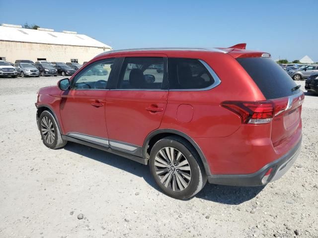 2019 Mitsubishi Outlander SE