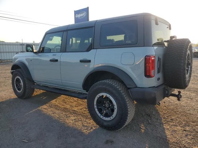 2023 Ford Bronco Base