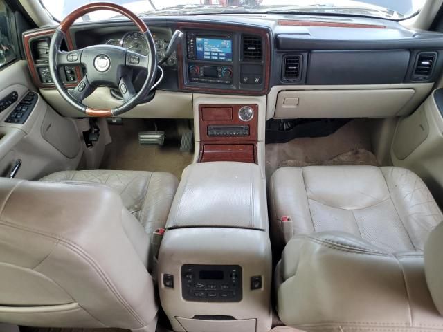 2005 Cadillac Escalade Luxury