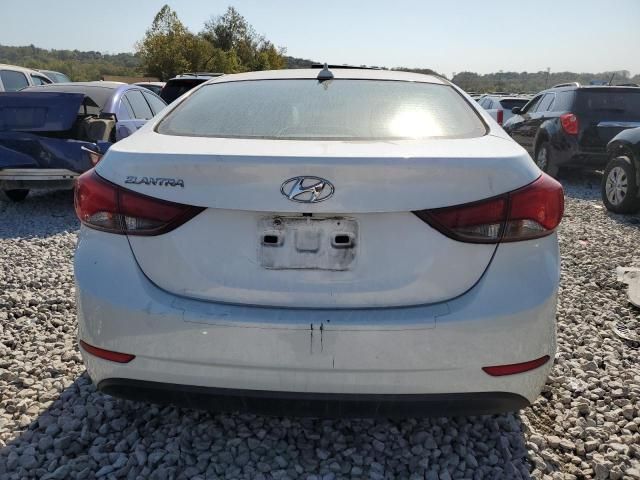 2016 Hyundai Elantra SE