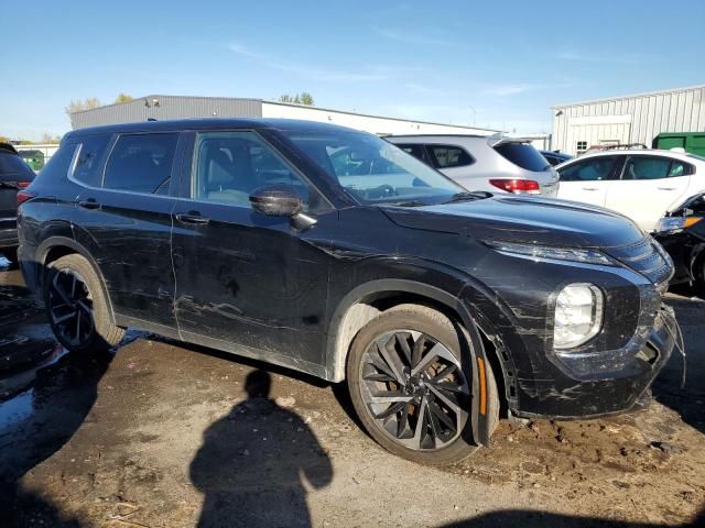 2022 Mitsubishi Outlander ES