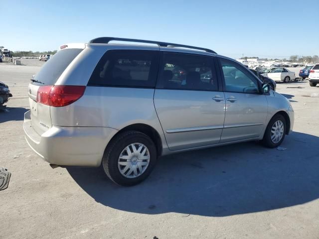 2008 Toyota Sienna CE