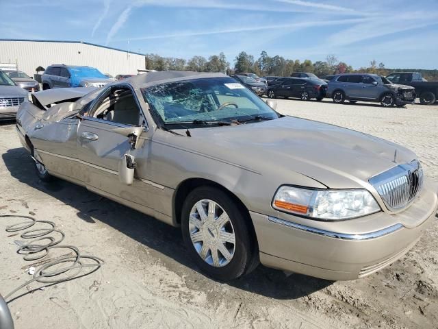 2004 Lincoln Town Car Ultimate Long Wheelbase