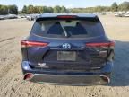 2021 Toyota Highlander Hybrid Limited