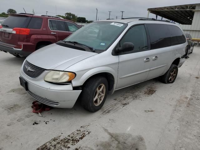 2003 Chrysler Town & Country LX