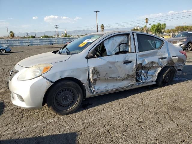 2014 Nissan Versa S