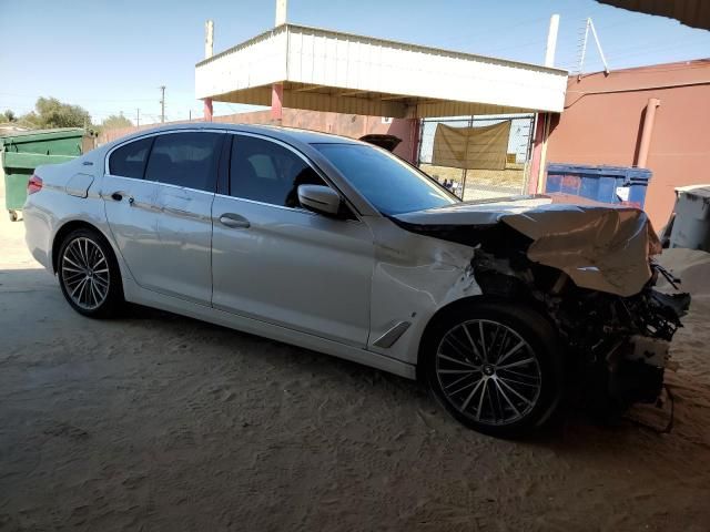 2019 BMW 530E