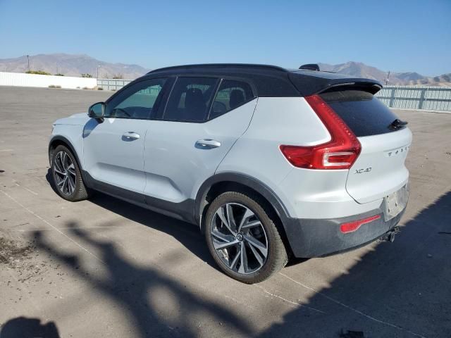 2021 Volvo XC40 T5 R-Design