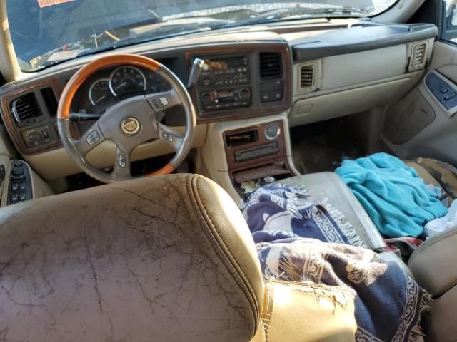 2004 Cadillac Escalade Luxury