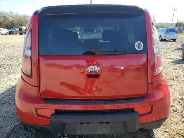 2011 KIA Soul +