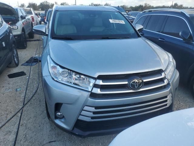 2018 Toyota Highlander SE