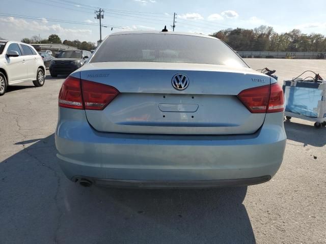 2012 Volkswagen Passat SE