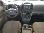 2011 KIA Sedona LX