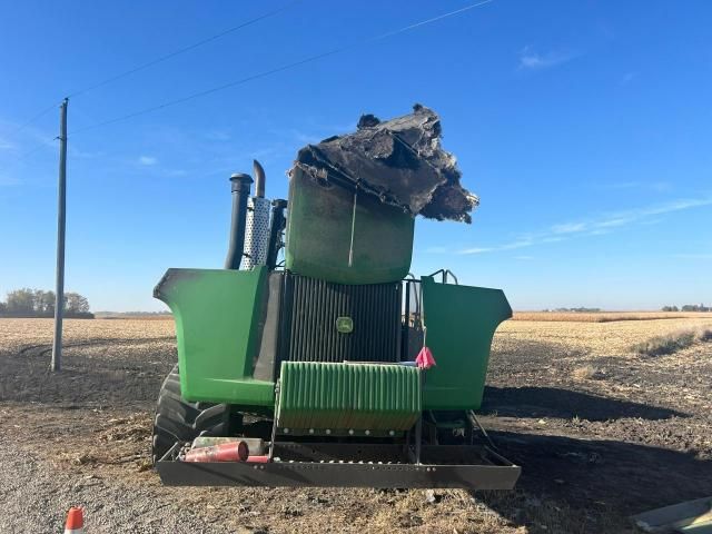 2004 John Deere 9520T