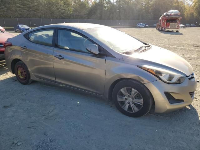 2016 Hyundai Elantra SE