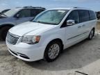 2014 Chrysler Town & Country Limited