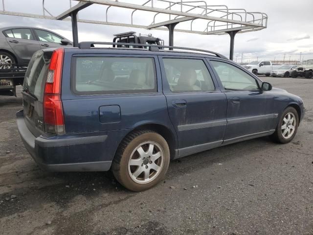 2004 Volvo V70