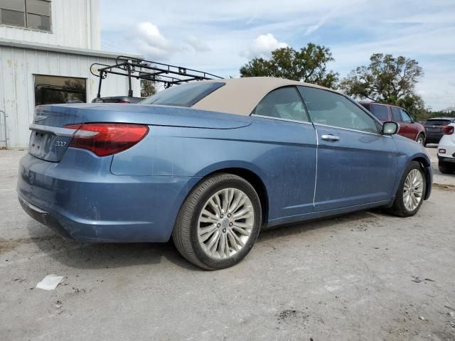 2011 Chrysler 200 Limited