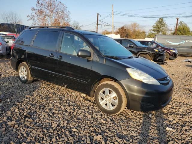 2010 Toyota Sienna CE