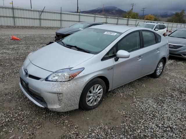 2014 Toyota Prius PLUG-IN