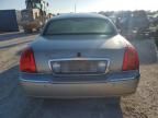 2004 Lincoln Town Car Executive