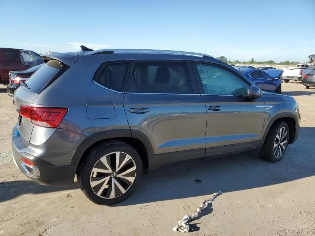 2024 Volkswagen Taos SE