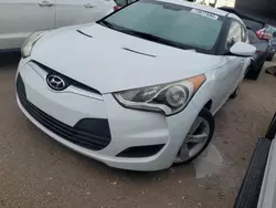 Carros dañados por inundaciones a la venta en subasta: 2015 Hyundai Veloster