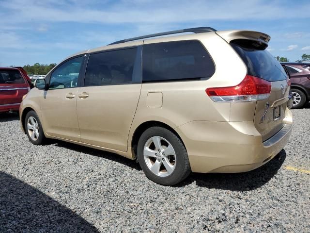 2012 Toyota Sienna LE