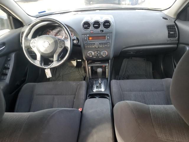 2010 Nissan Altima Base