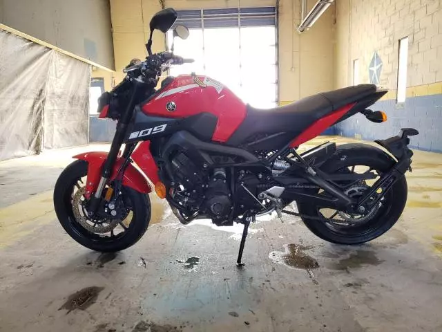 2018 Yamaha MT09