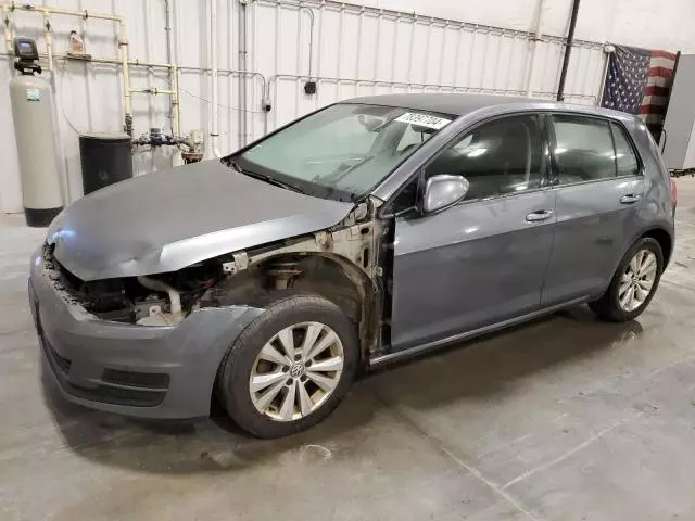 2015 Volkswagen Golf TDI