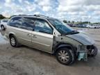 2005 Chrysler Town & Country Touring