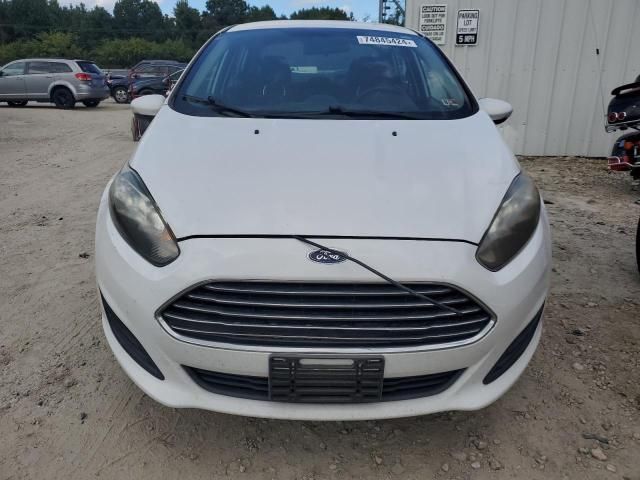 2016 Ford Fiesta SE