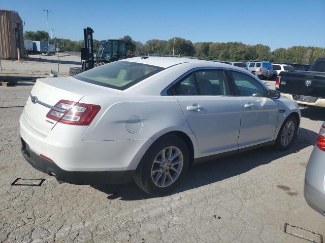 2013 Ford Taurus SE