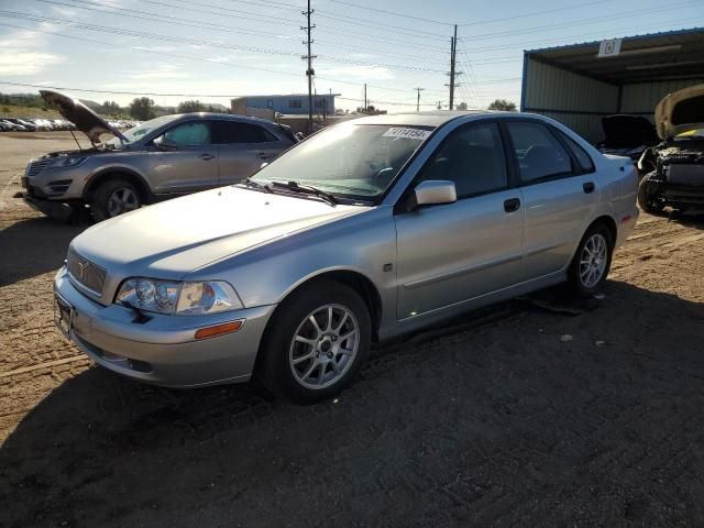 2004 Volvo S40 1.9T