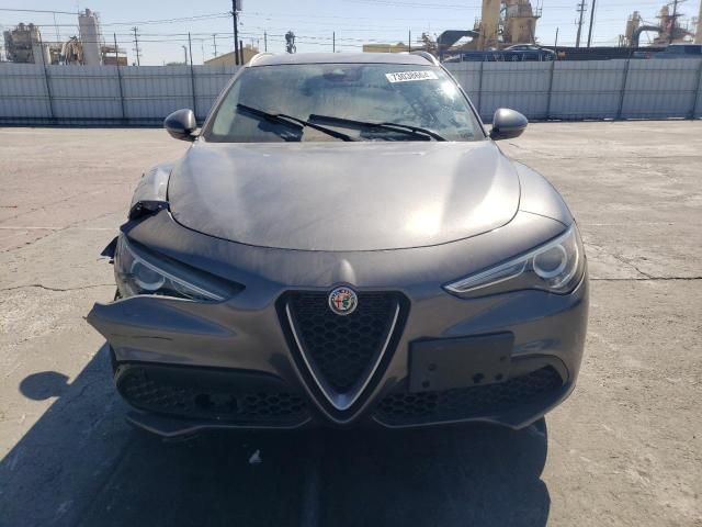 2020 Alfa Romeo Stelvio